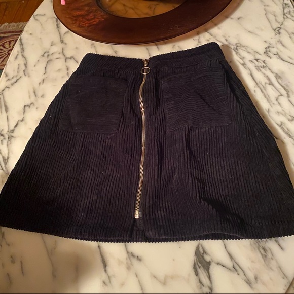 *donated* BDG Zipper Skirt - Picture 3 of 4